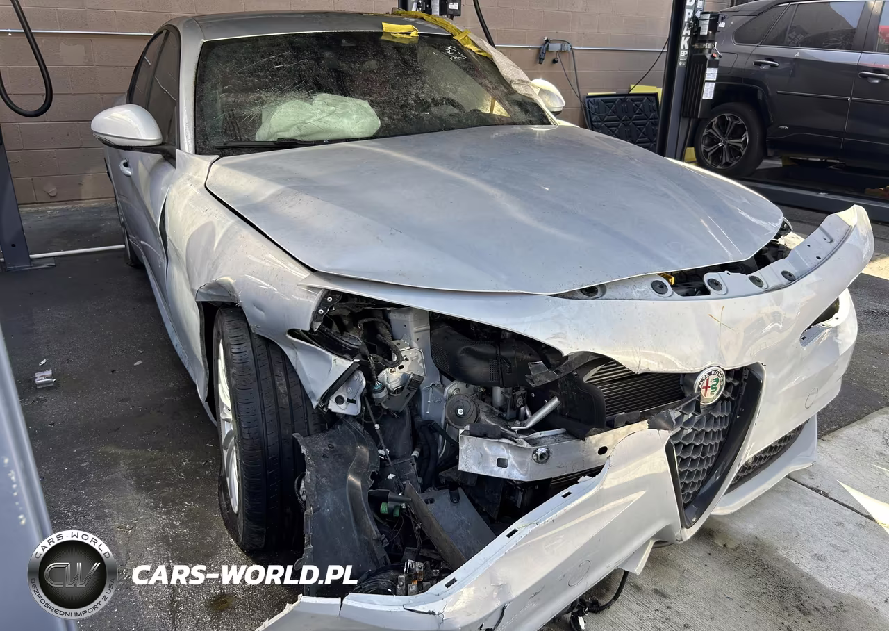 2022 Alfa Romeo Giulia Sprint Rwd – zdjęcie 1 z 12