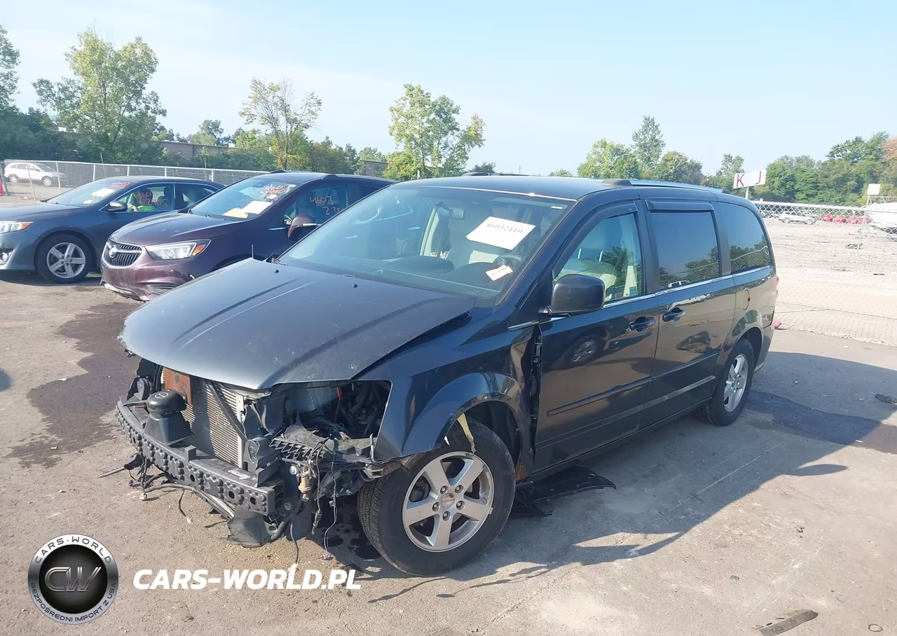 2011 Dodge Grand Caravan Crew VIN:2D4RN5DG0BR741175 - 2