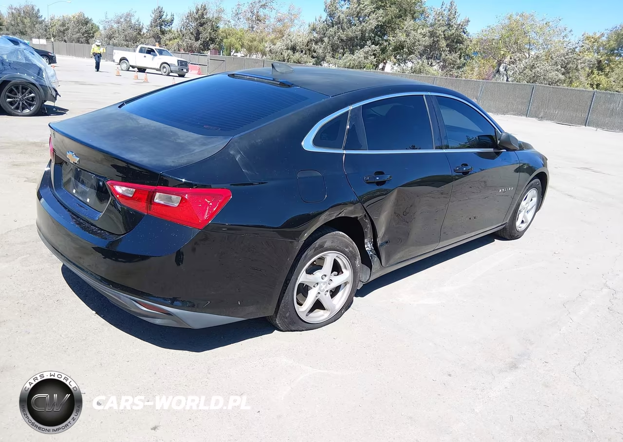 2018 Chevrolet Malibu 1Ls VIN:1G1ZB5ST6JF105669 - 4