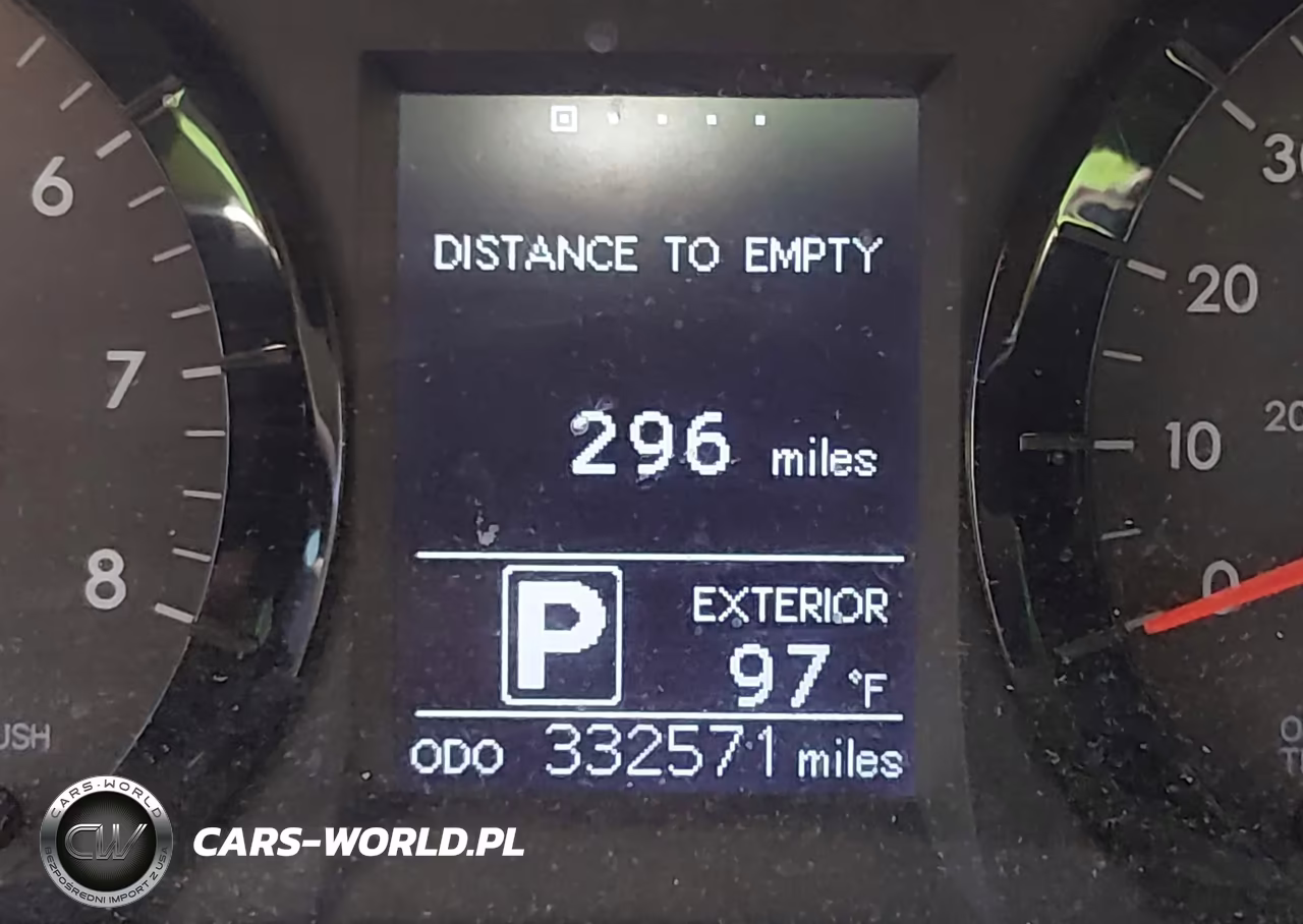 2017 Toyota Sienna L 7 Passenger VIN:5TDZZ3DCXHS807976 - 15