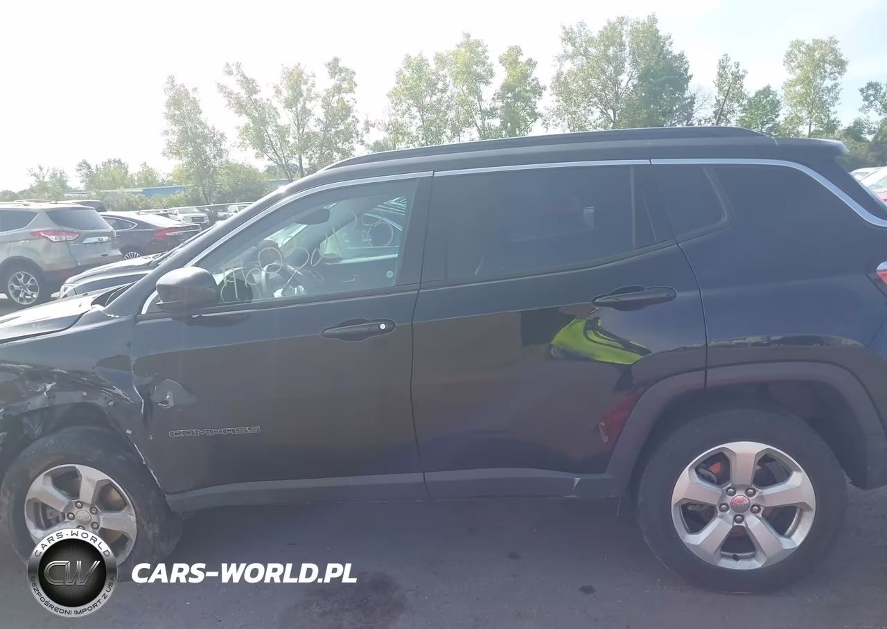 2019 Jeep Compass Latitude 4X4 VIN:3C4NJDBB9KT834279 - 15