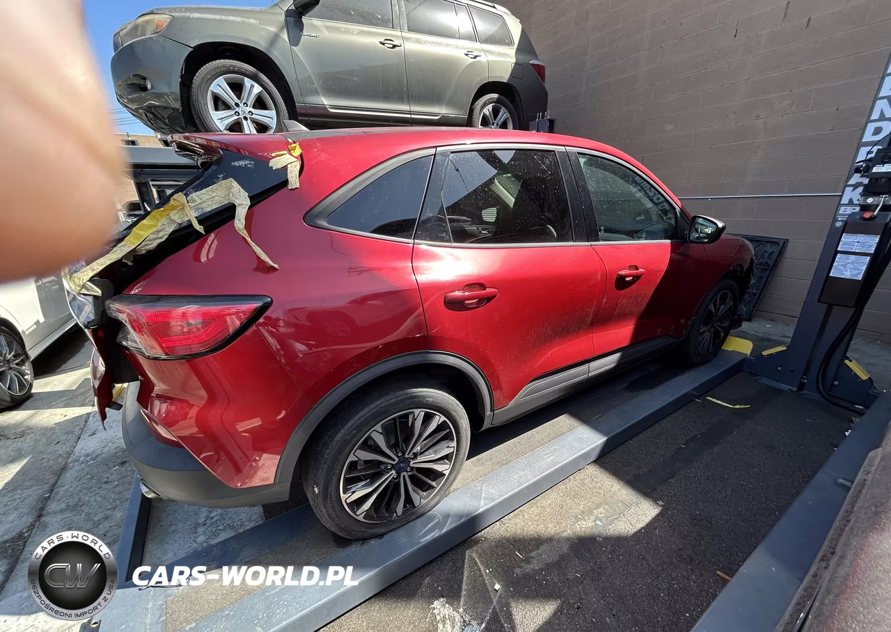 2021 Ford Escape Se VIN:1FMCU0G66MUB21380 - 13