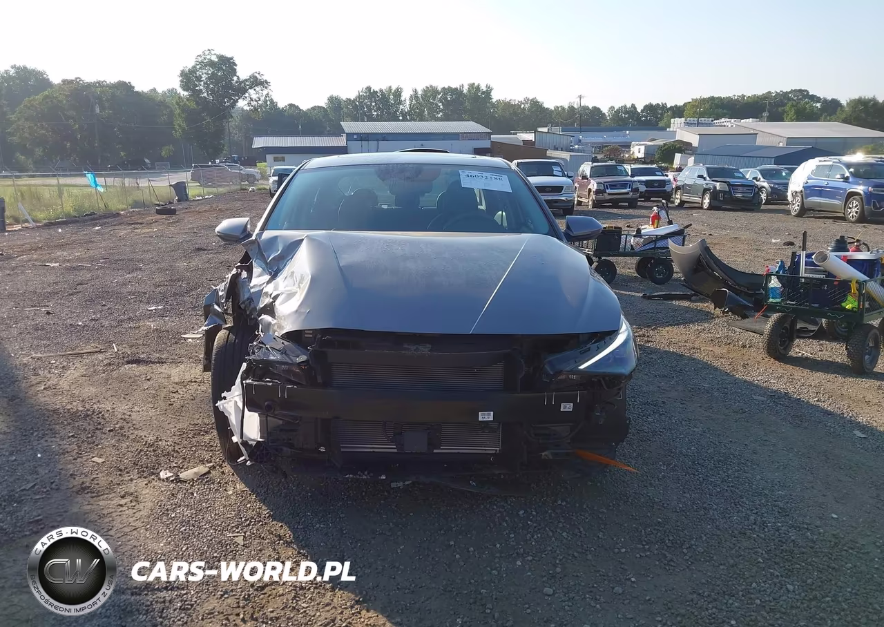 2022 Hyundai Elantra Limited VIN:KMHLP4AG0NU365365 - 13