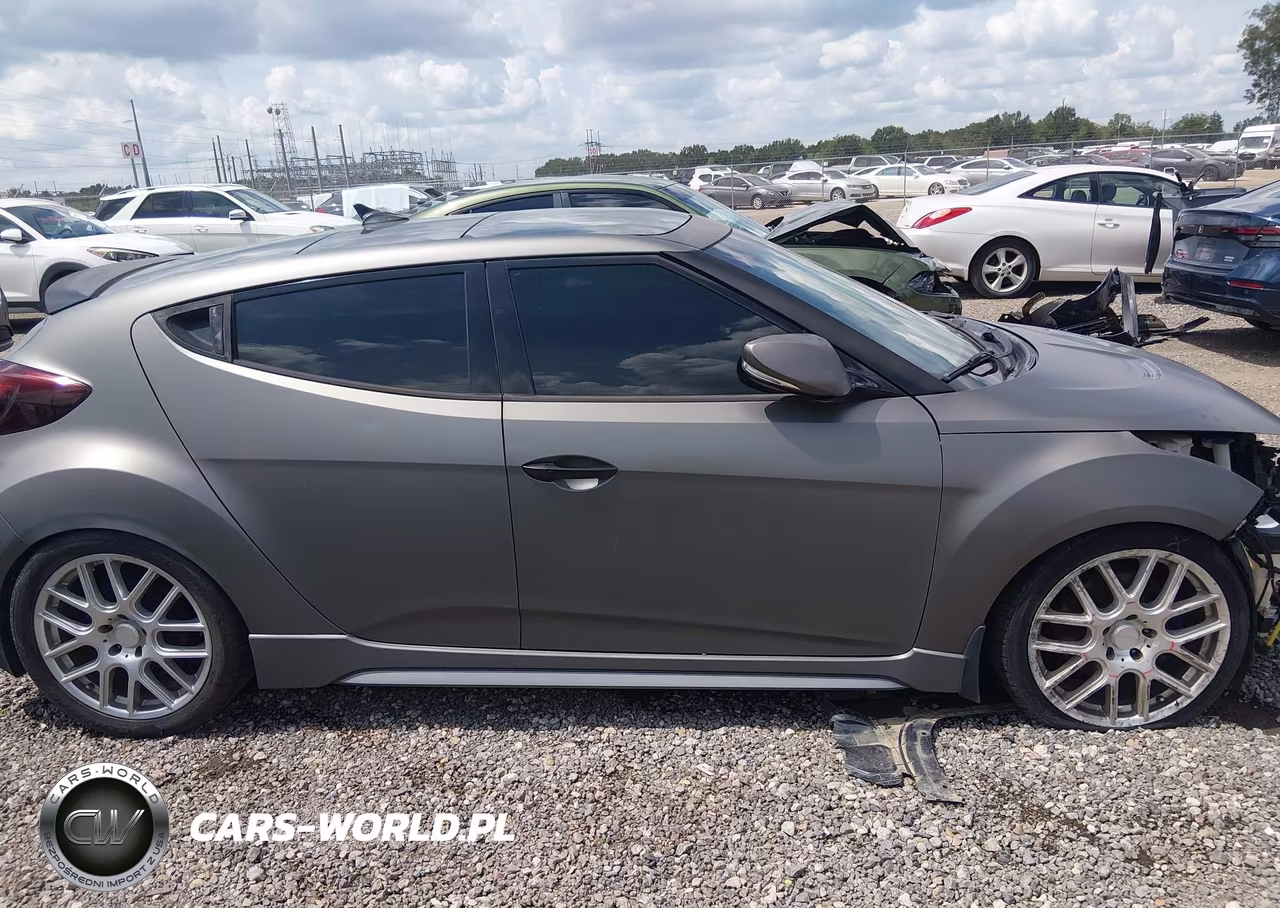 2014 Hyundai Veloster Turbo W-Blue VIN:KMHTC6AE2EU185939 - 13