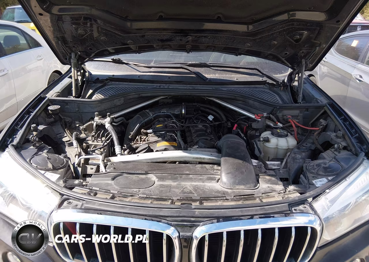 2016 BMW X5 xDrive35I VIN:5UXKR0C54G0P31173 - 10