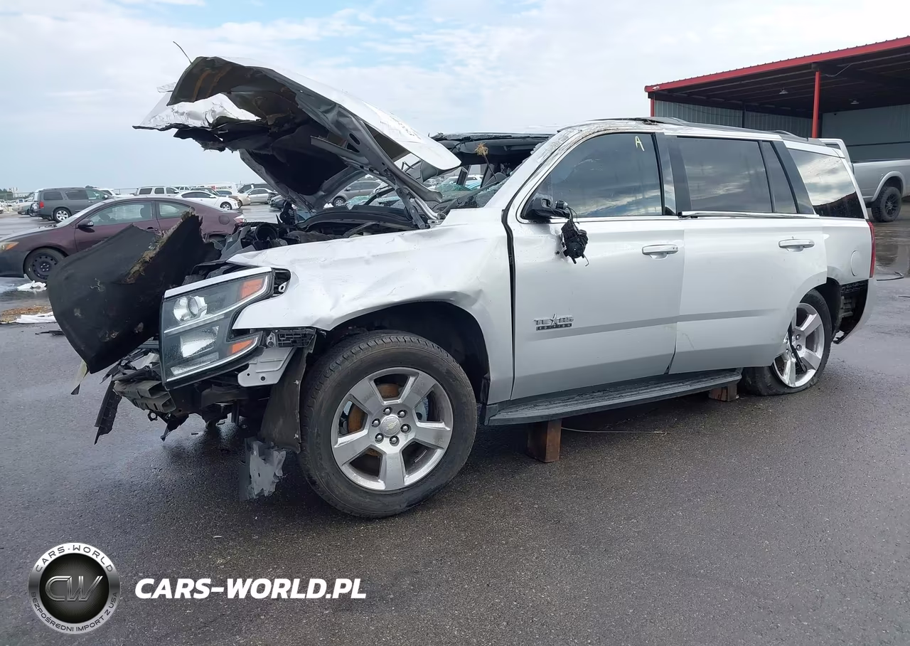 2019 Chevrolet Tahoe Lt VIN:1GNSCBKC2KR192630 - 2