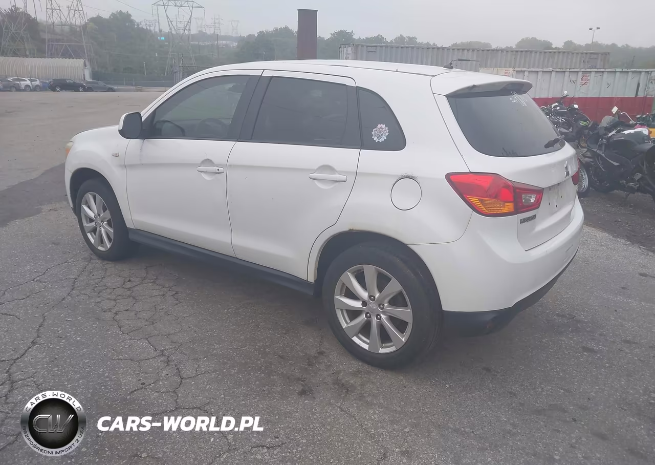 2014 Mitsubishi Outlander Sport Es VIN:4A4AP3AUXEE004756 - 3