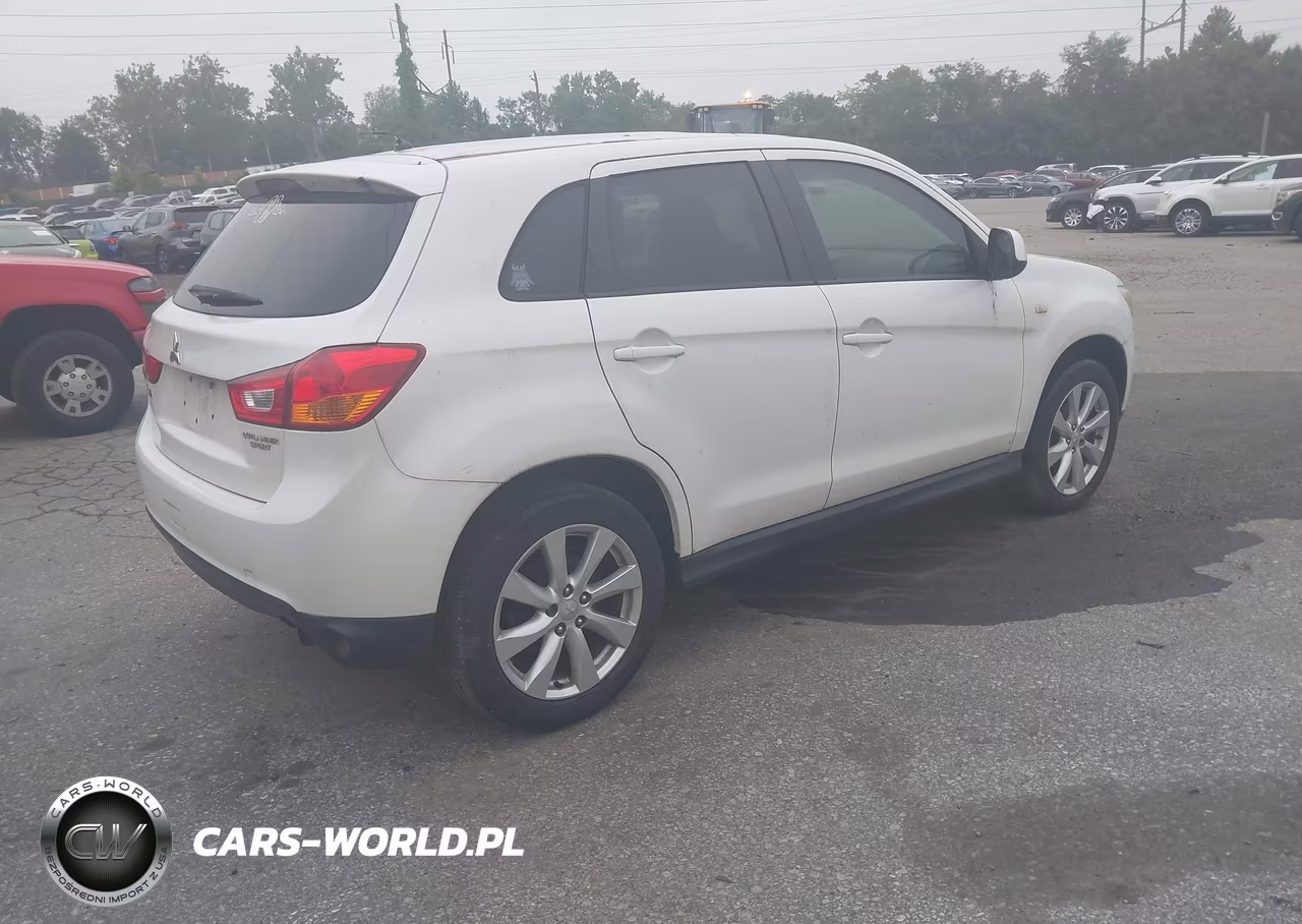 2014 Mitsubishi Outlander Sport Es VIN:4A4AP3AUXEE004756 - 4