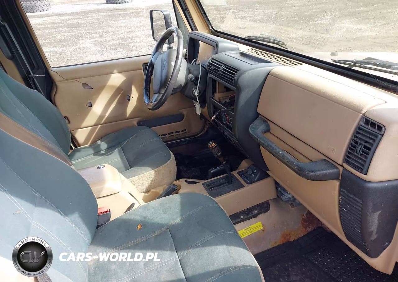 2002 Jeep Wrangler Sahara VIN:1J4FA59S42P749204 - 5