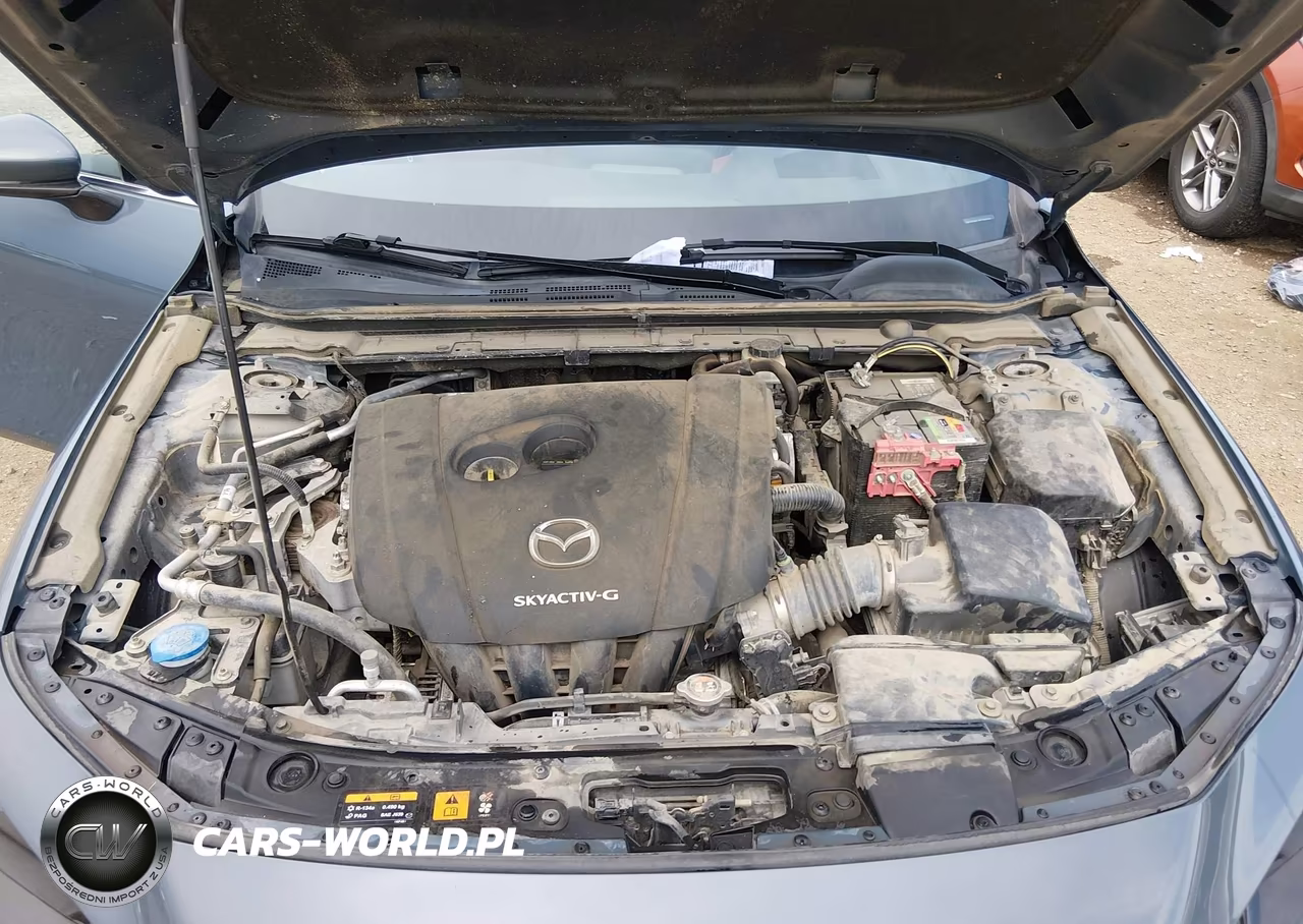 2021 Mazda Mazda3 Premium VIN:JM1BPAML7M1344049 - 10