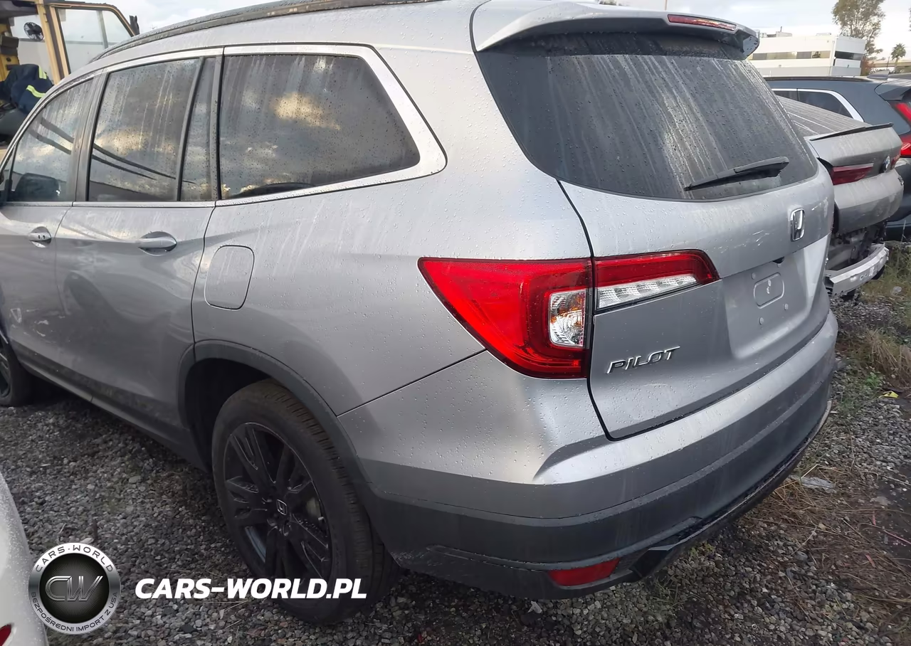 2021 Honda Pilot 2Wd Special Edition VIN:5FNYF5H26MB040482 - 3