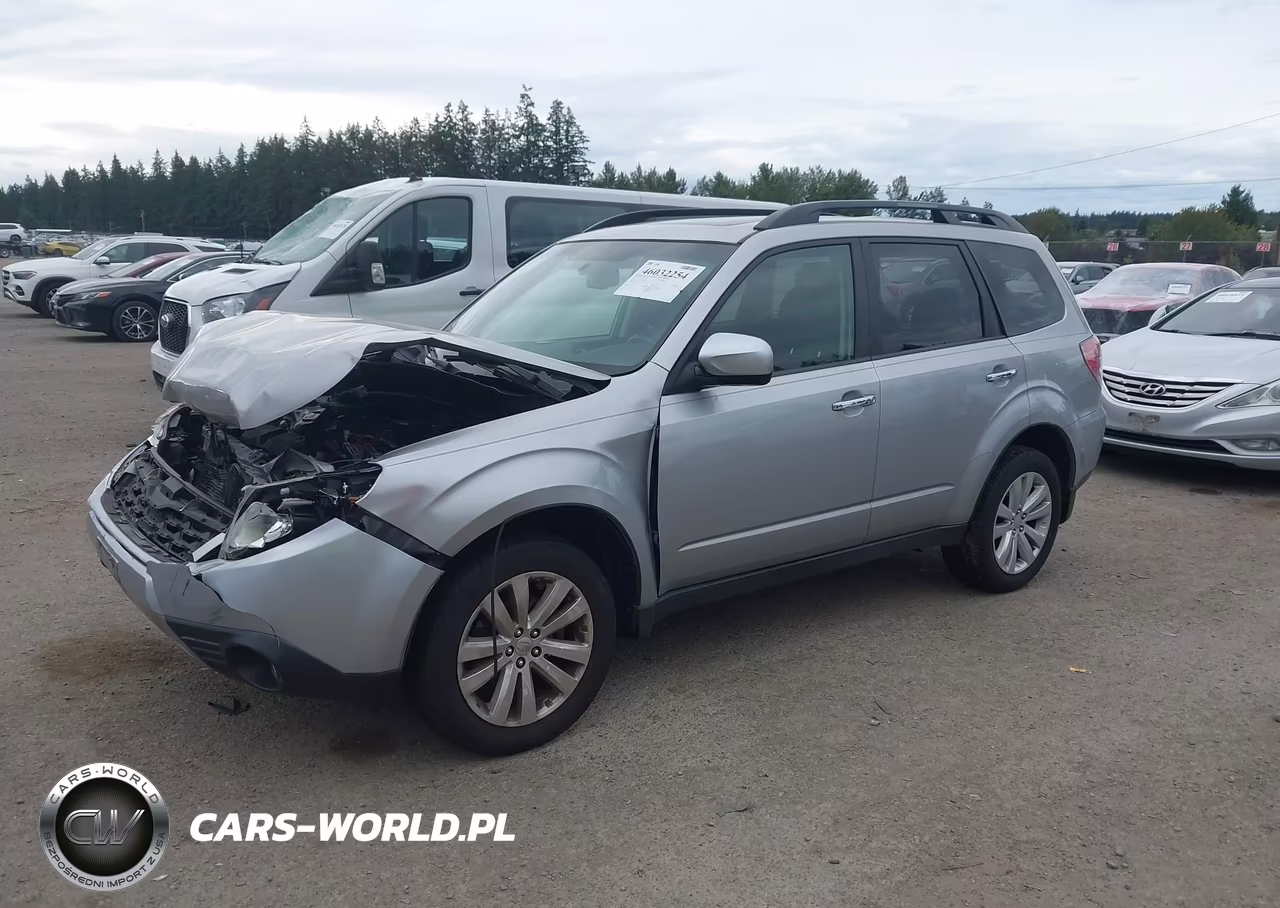 2012 Subaru Forester 2.5X Limited VIN:JF2SHAEC5CH469926 - 2