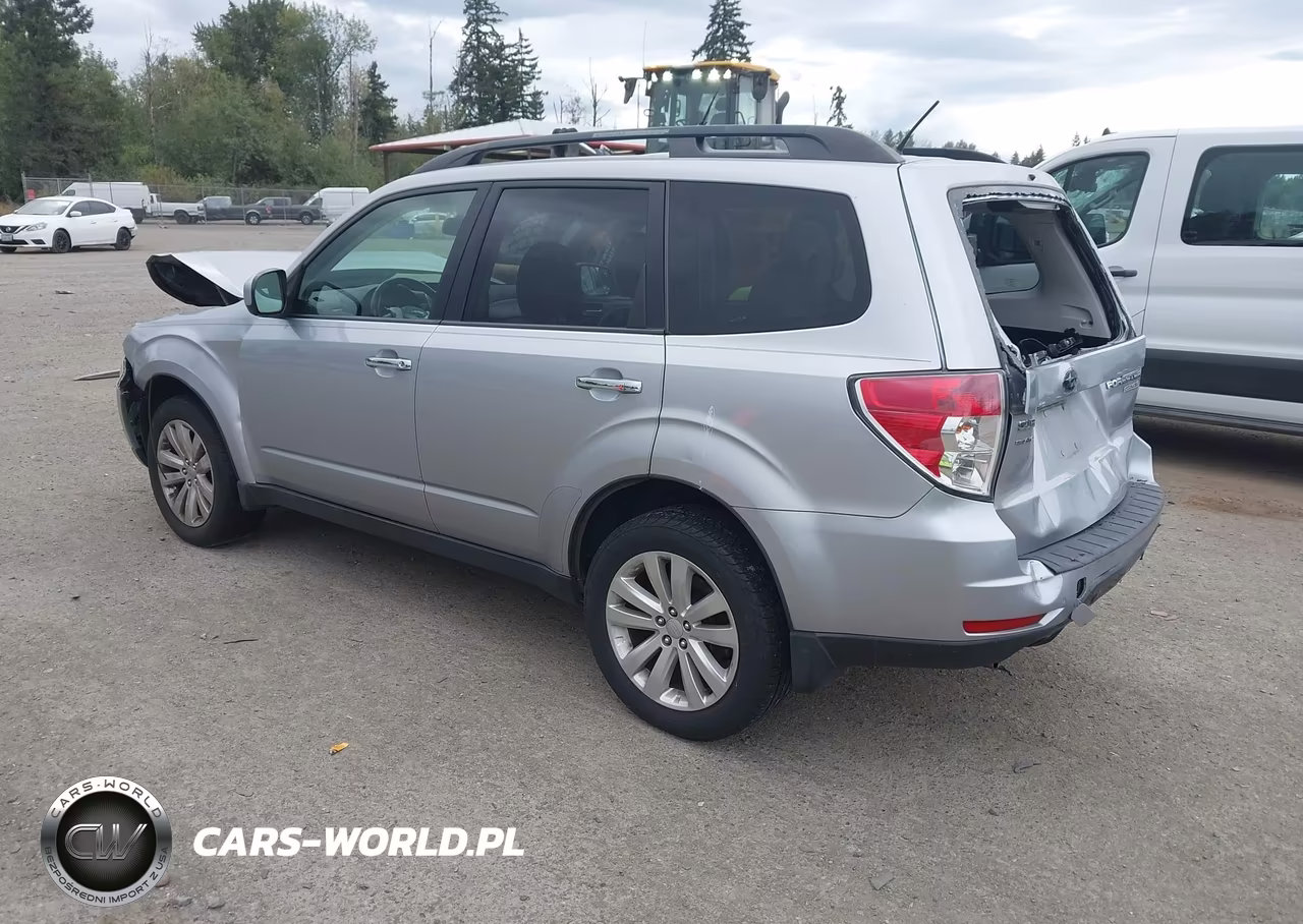 2012 Subaru Forester 2.5X Limited VIN:JF2SHAEC5CH469926 - 3