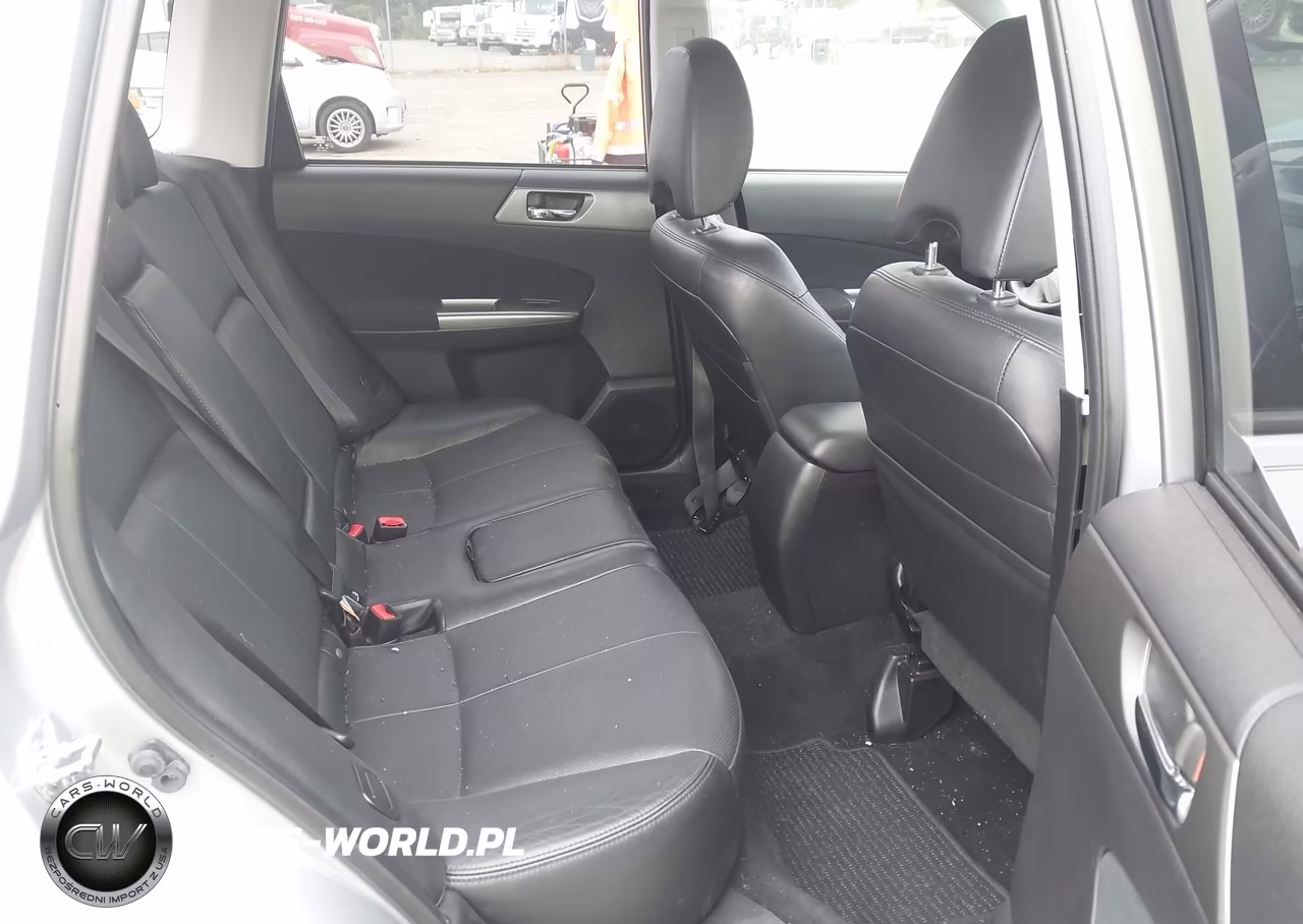 2012 Subaru Forester 2.5X Limited VIN:JF2SHAEC5CH469926 - 8