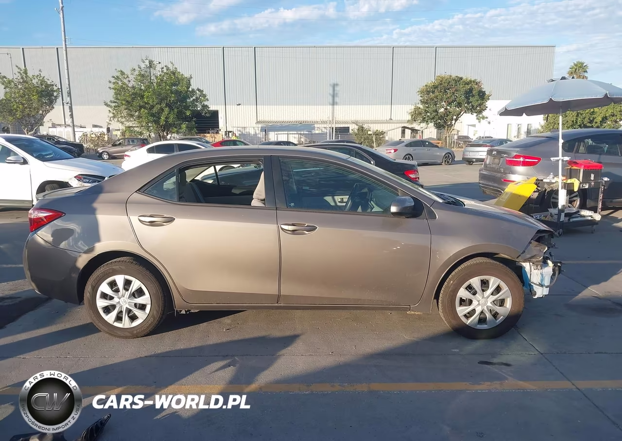 2017 Toyota Corolla Le Eco VIN:5YFBPRHE6HP704052 - 14