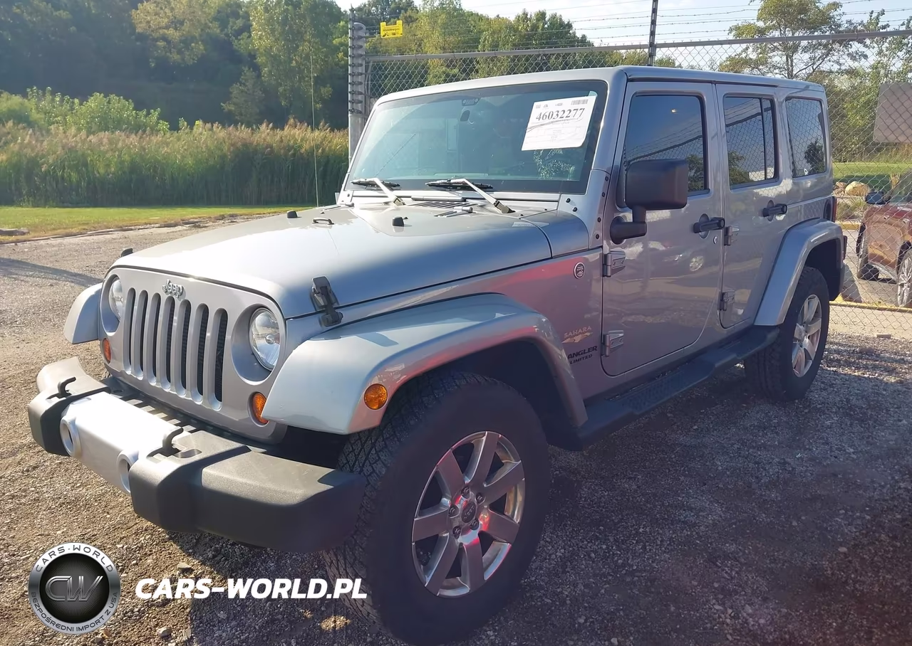 2013 Jeep Wrangler Unlimited Sahara VIN:1C4HJWEGXDL639726 - 2