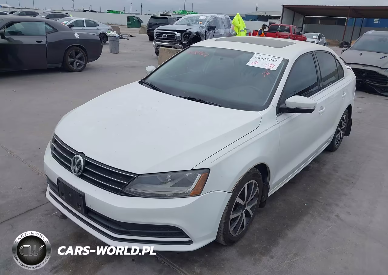 2017 Volkswagen Jetta 1.4T Se VIN:3VWDB7AJ3HM208570 - 2