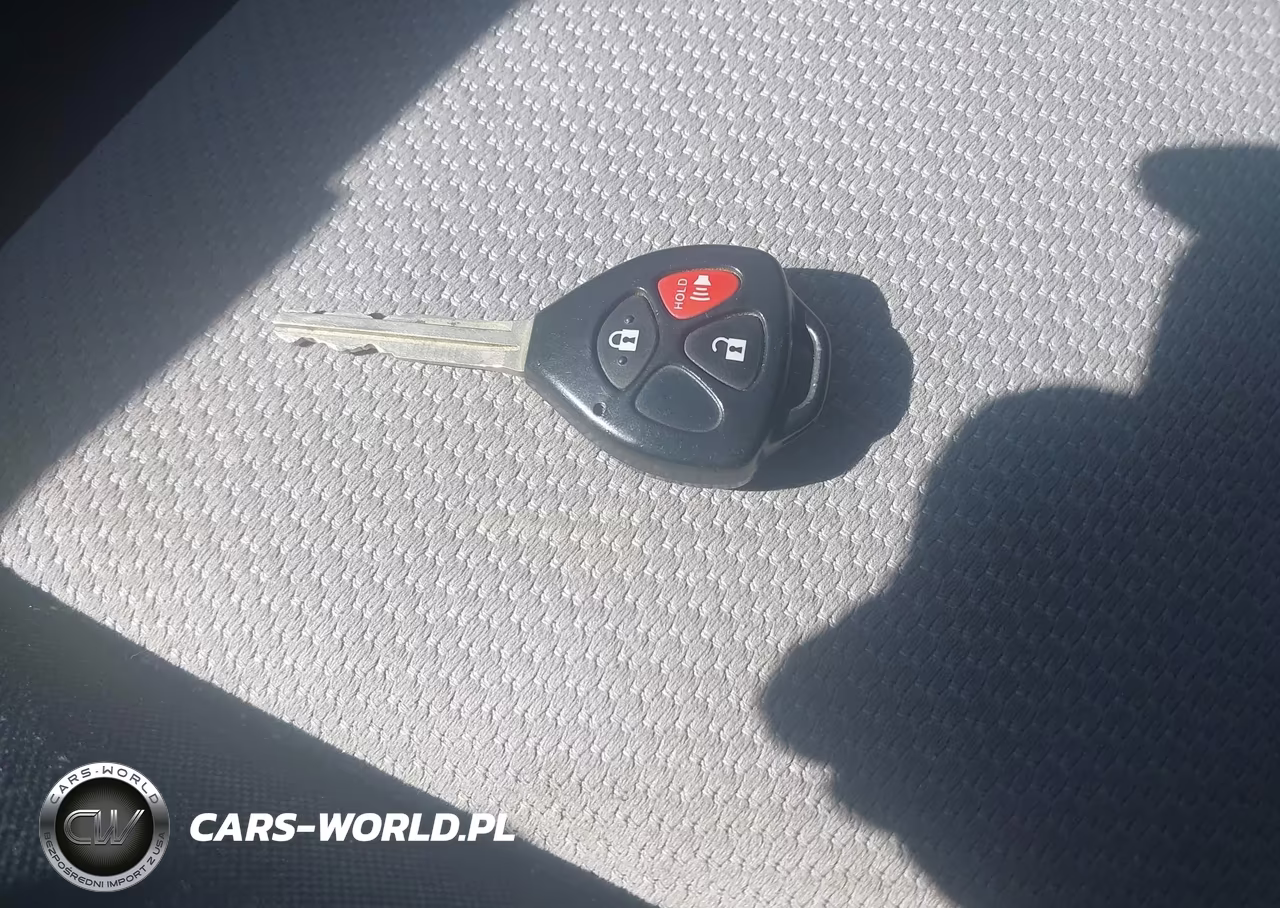2012 Toyota Yaris Le VIN:JTDKTUD32CD532911 - 11