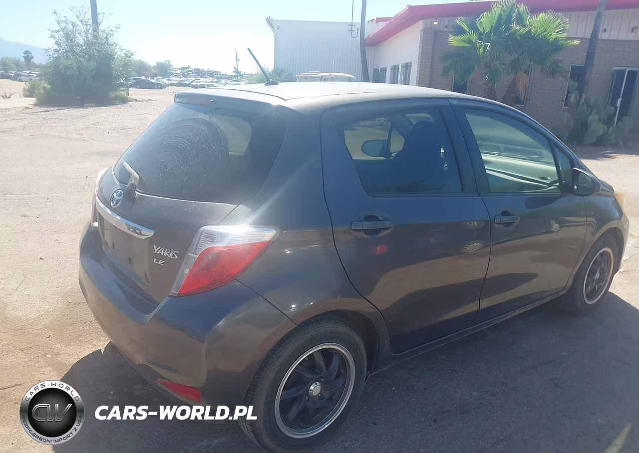 2012 Toyota Yaris Le VIN:JTDKTUD32CD532911 - 4