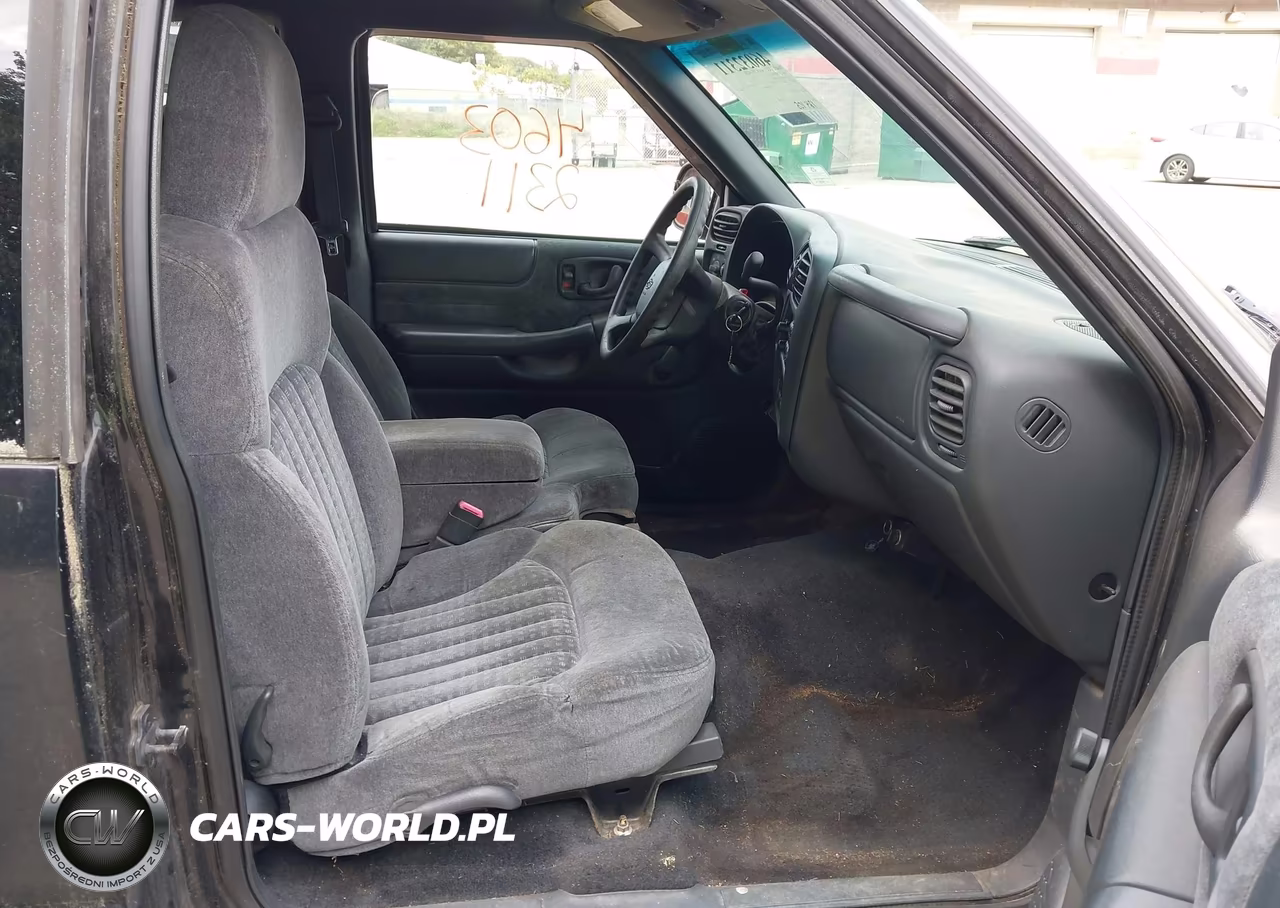 2001 Chevrolet S-10 Ls VIN:1GCCS19W11K148765 - 5