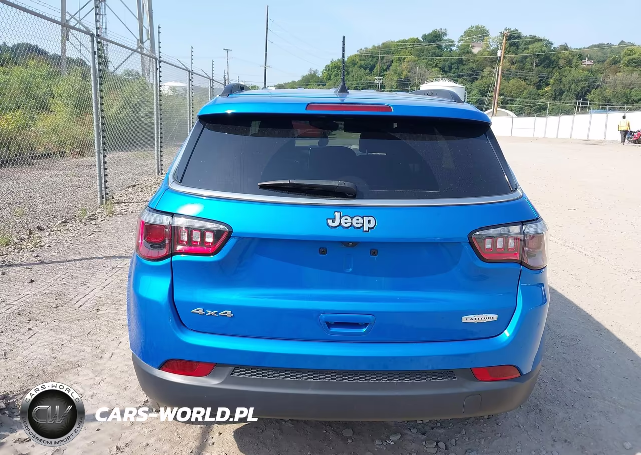 2025 Jeep Compass Latitude 4X4 VIN:3C4NJDBN9ST587954 - 16