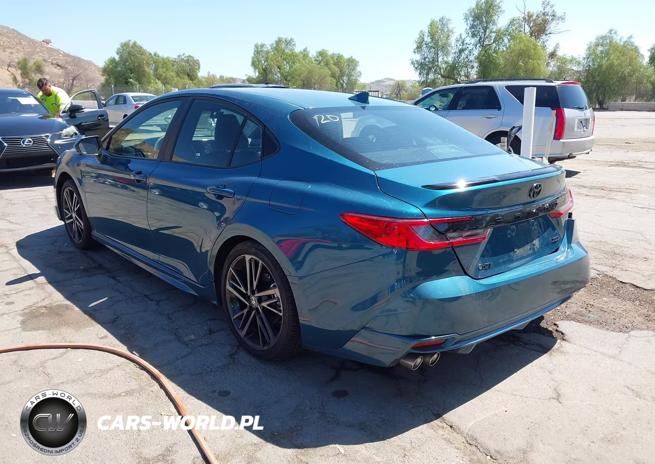 2026 Toyota Camry Xse VIN:4T1DAACK3TU730365 - 3