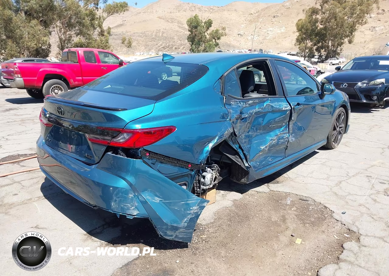 2026 Toyota Camry Xse VIN:4T1DAACK3TU730365 - 4