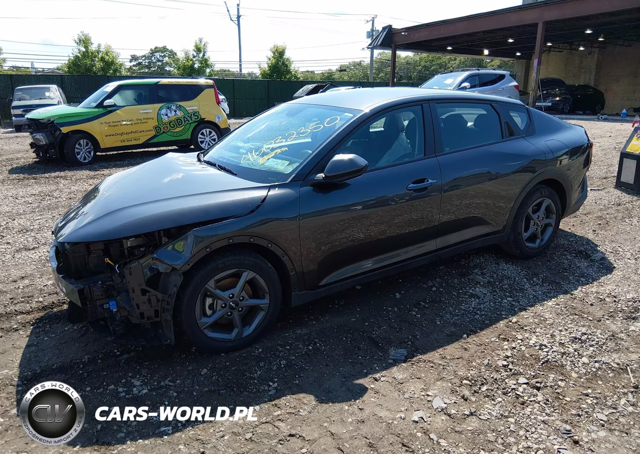 2025 Kia K4 Lxs VIN:3KPFT4DE3SE097025 - 2