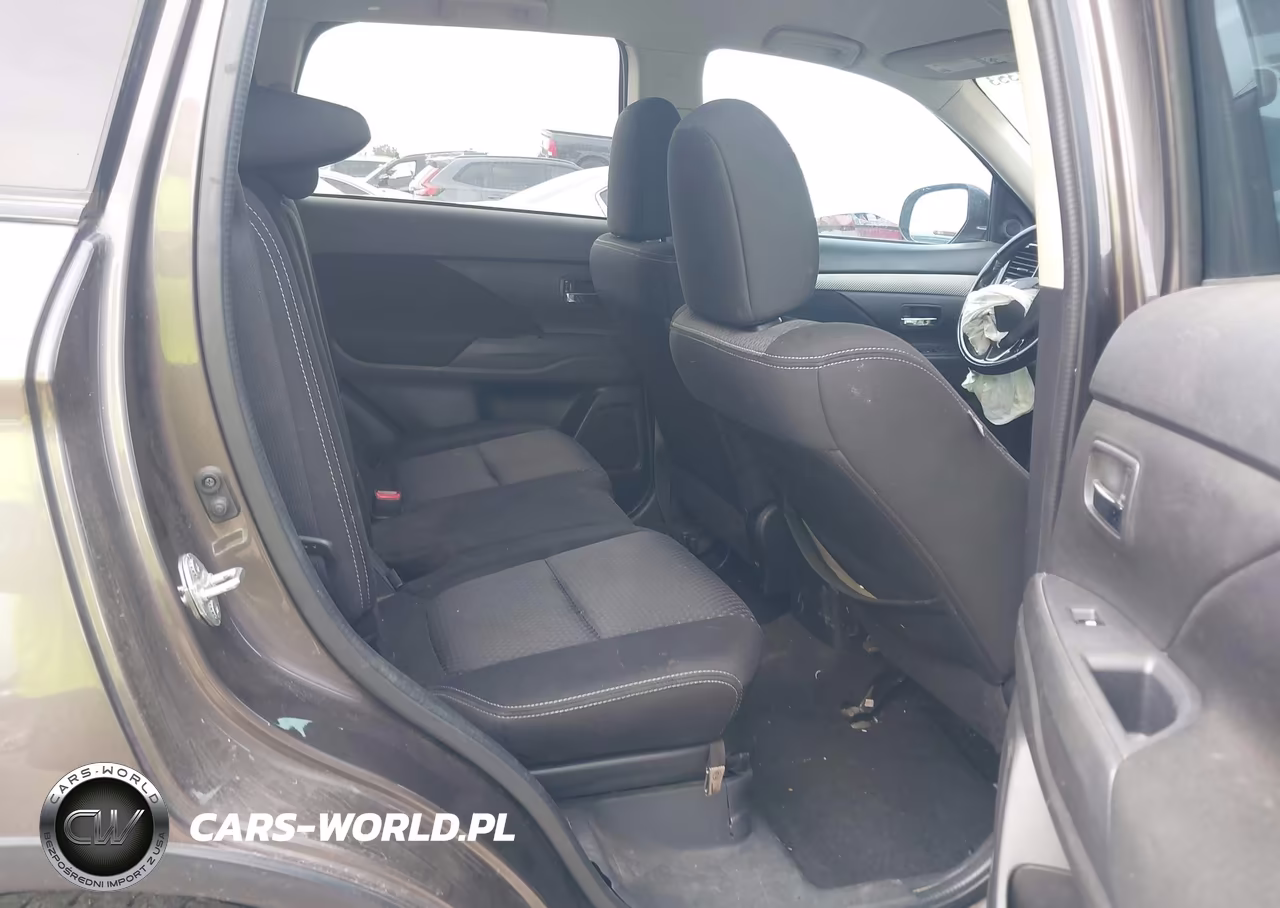 2016 Mitsubishi Outlander Se VIN:JA4AD3A38GZ015834 - 8