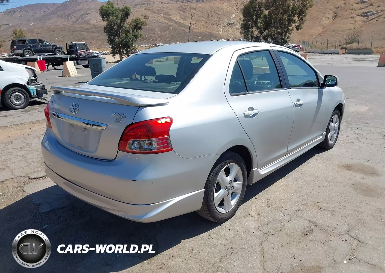 2007 Toyota Yaris S VIN:JTDBT923271179058 - 4