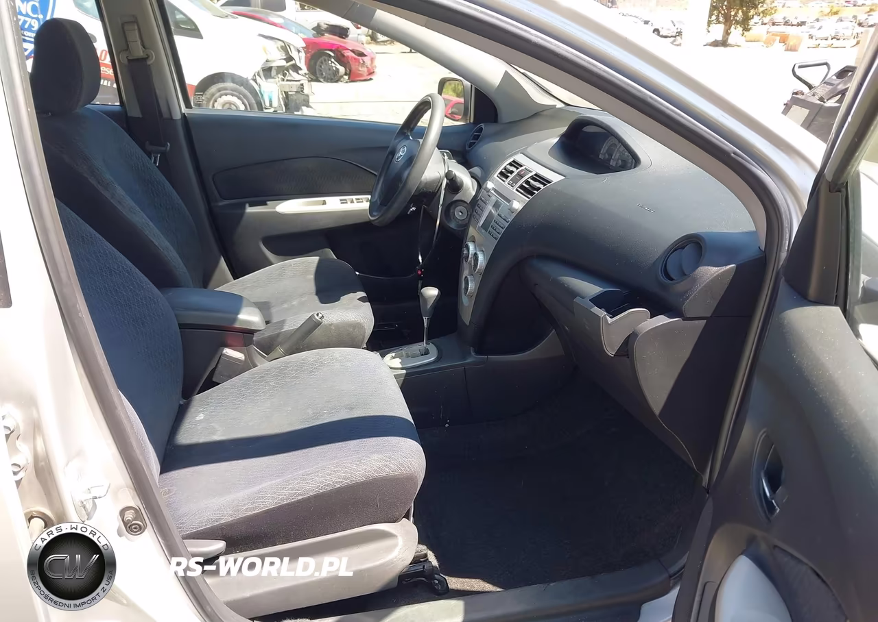 2007 Toyota Yaris S VIN:JTDBT923271179058 - 5