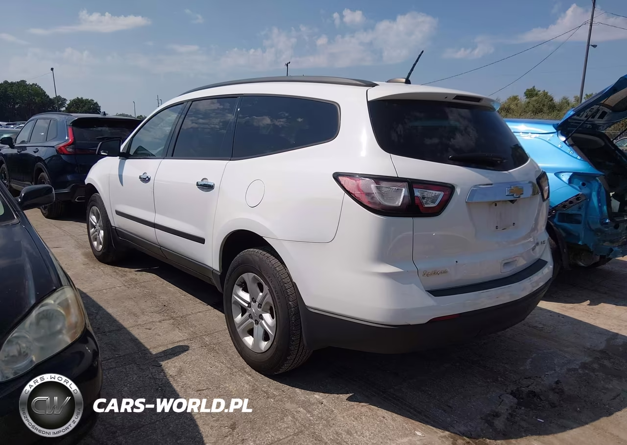 2016 Chevrolet Traverse Ls VIN:1GNKRFED2GJ267035 - 3