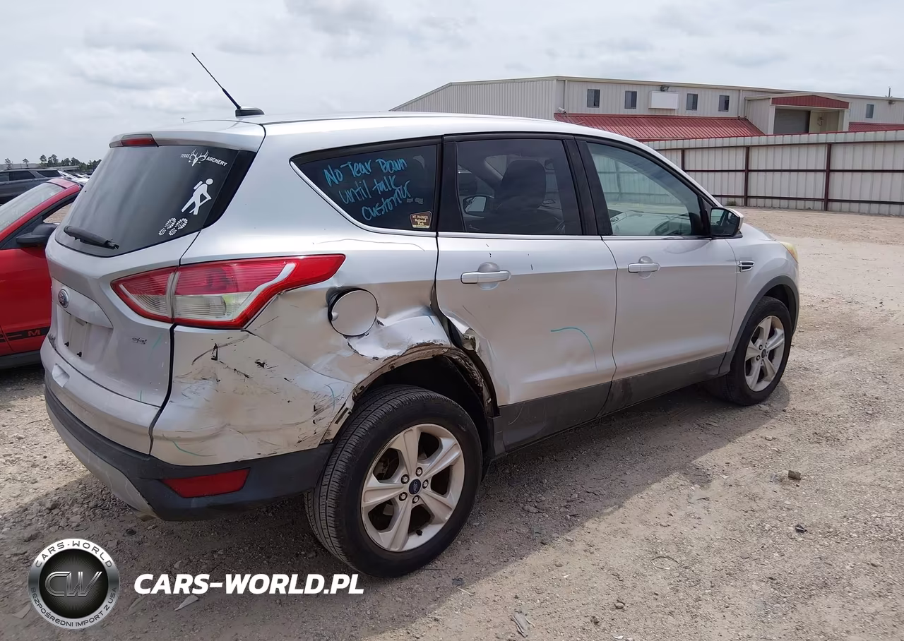 2016 Ford Escape Se VIN:1FMCU0G75GUB23246 - 4