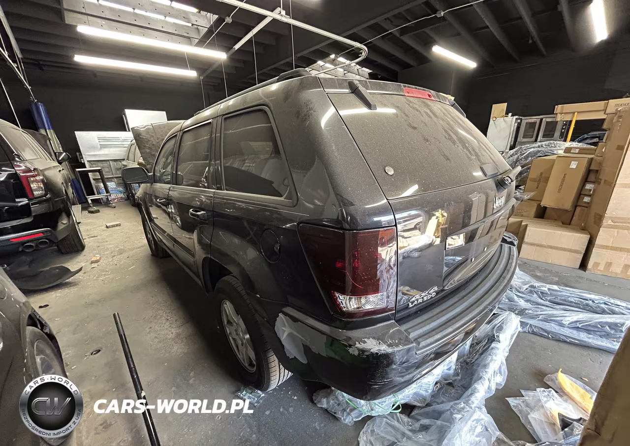 2007 Jeep Grand Cherokee Laredo VIN:1J8GR48K77C540836 - 3