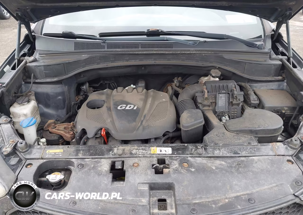 2016 Hyundai Santa Fe Sport 2.4L VIN:5XYZUDLB4GG315422 - 10