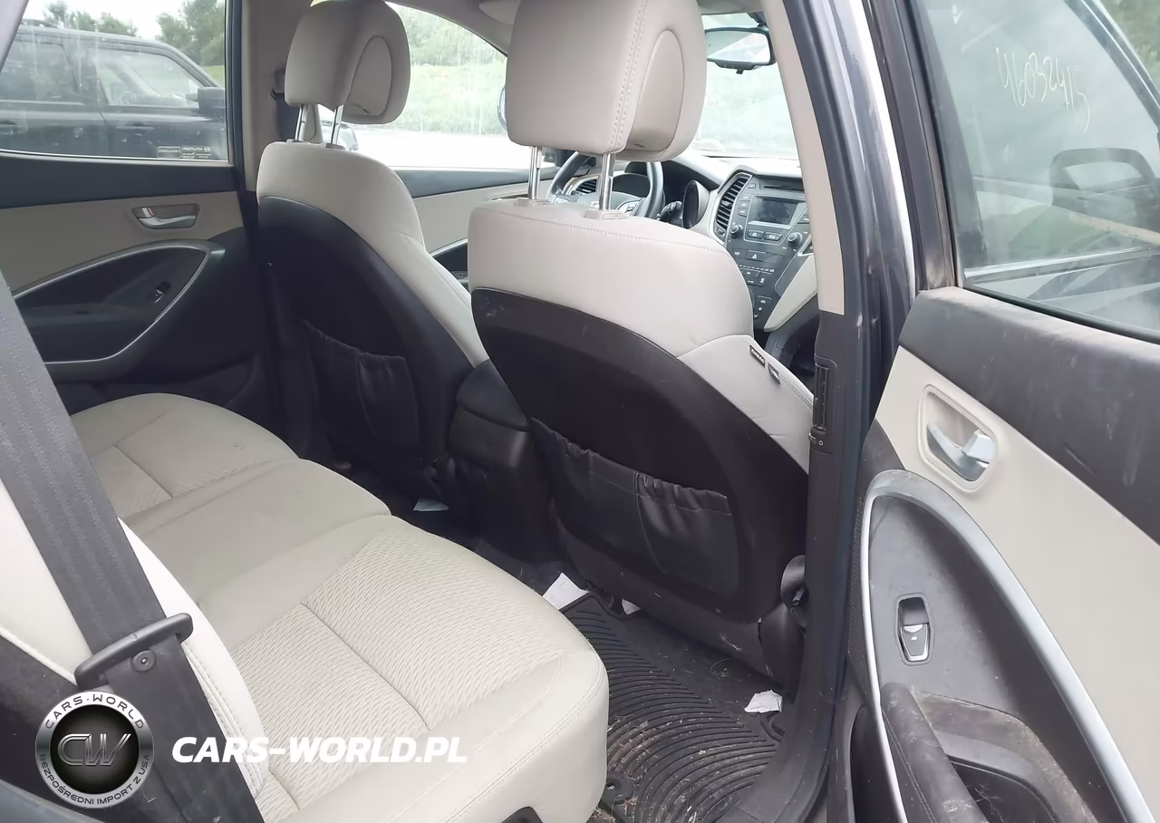 2016 Hyundai Santa Fe Sport 2.4L VIN:5XYZUDLB4GG315422 - 8