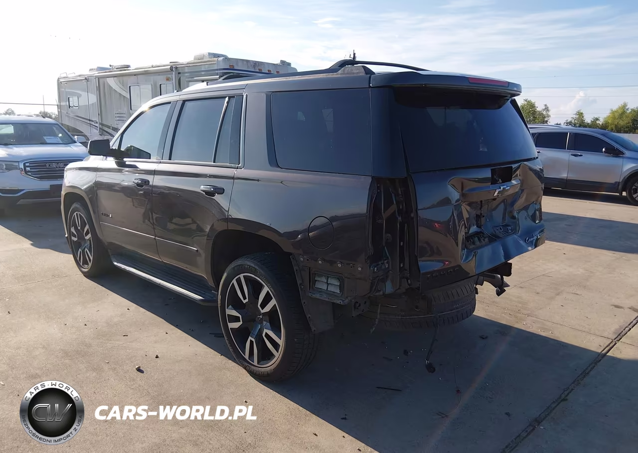 2018 Chevrolet Tahoe Premier VIN:1GNSCCKJ5JR380187 - 3