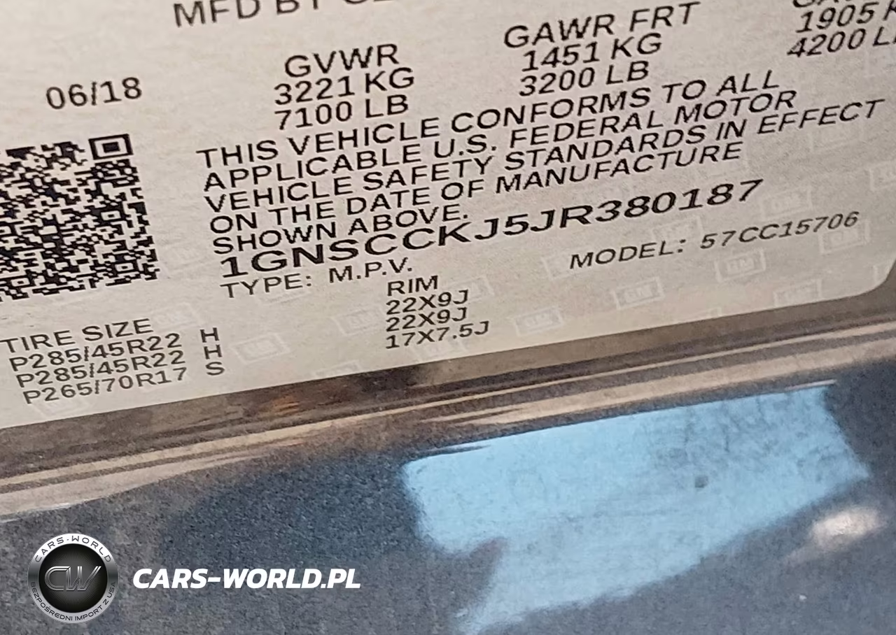 2018 Chevrolet Tahoe Premier VIN:1GNSCCKJ5JR380187 - 9
