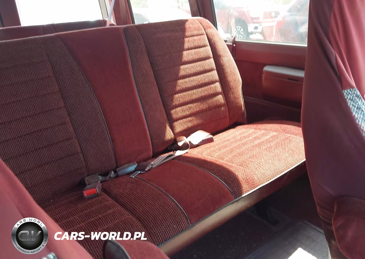 1989 Chevrolet Astro VIN:1GNDM15Z2KB252446 - 8