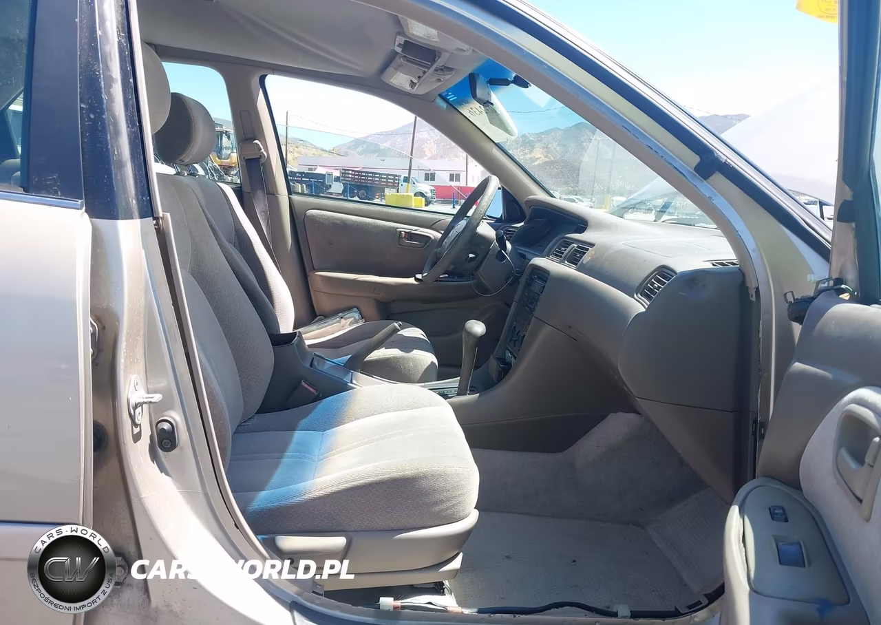 2000 Toyota Camry Le VIN:JT2BG22K7Y0499463 - 5