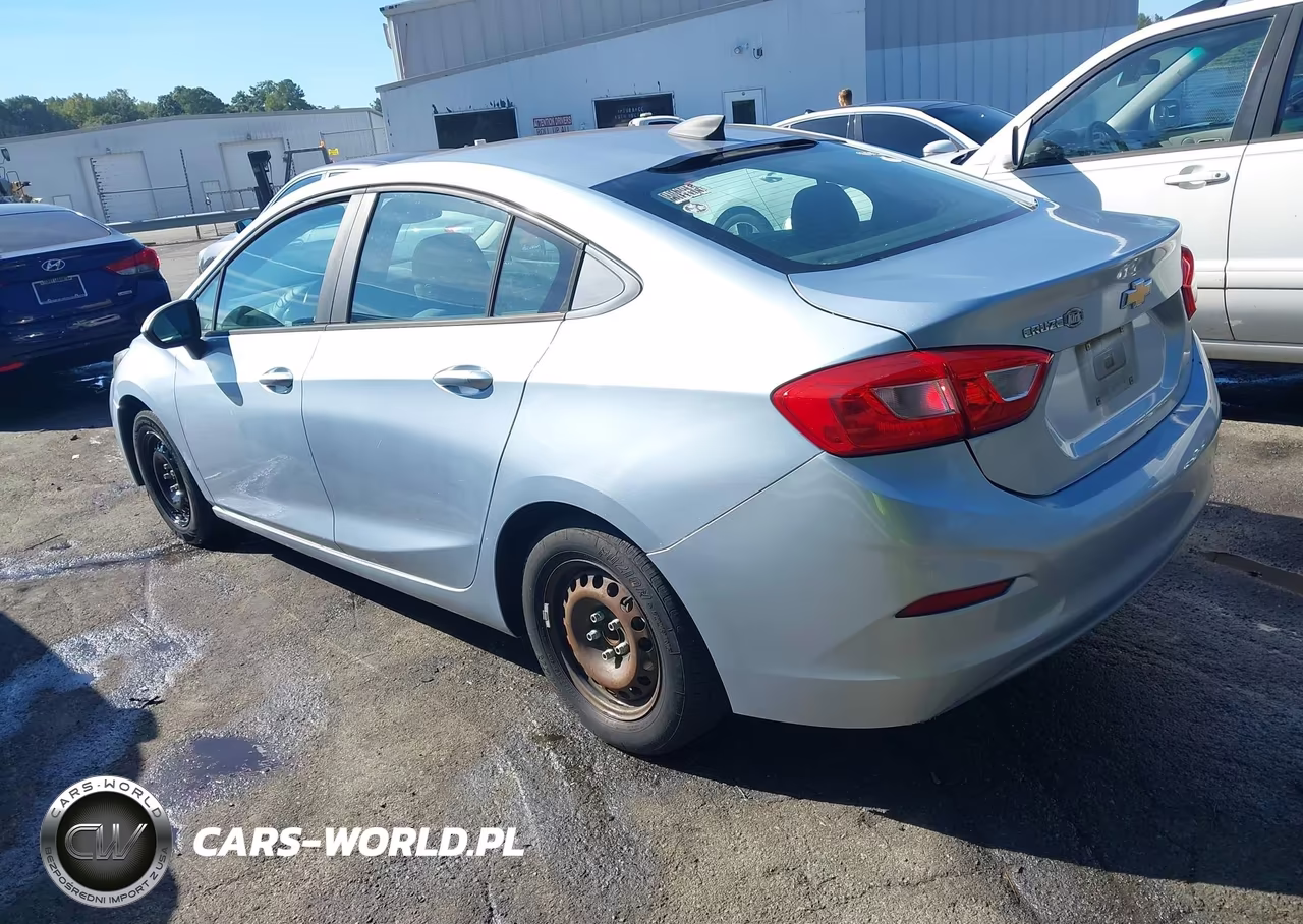 2017 Chevrolet Cruze Ls Auto VIN:1G1BC5SM6H7149621 - 3