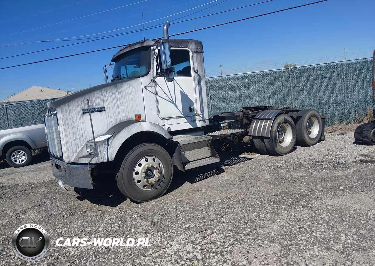 1999 Kenworth Construction T800 VIN:3BKDLT9X1XF827517 - 2