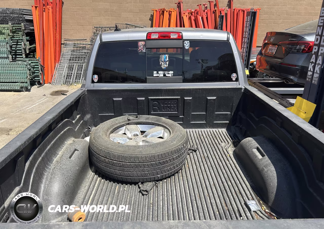 2019 Ram 1500 Classic Big Horn 4X2 6'4 Box VIN:1C6RR6TT3KS711597 - 13