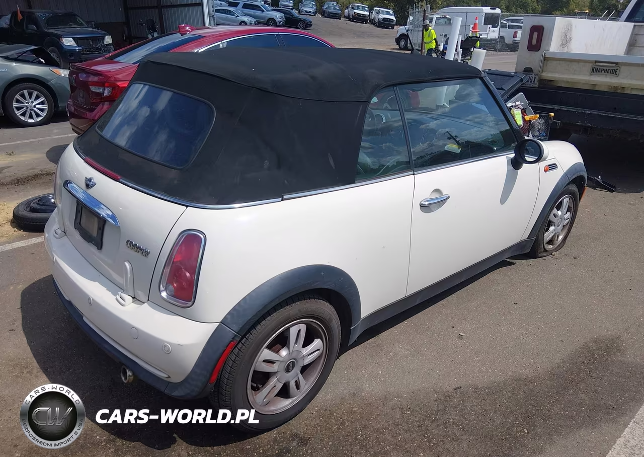 2006 Mini Cooper VIN:WMWRF335X6TG14592 - 4