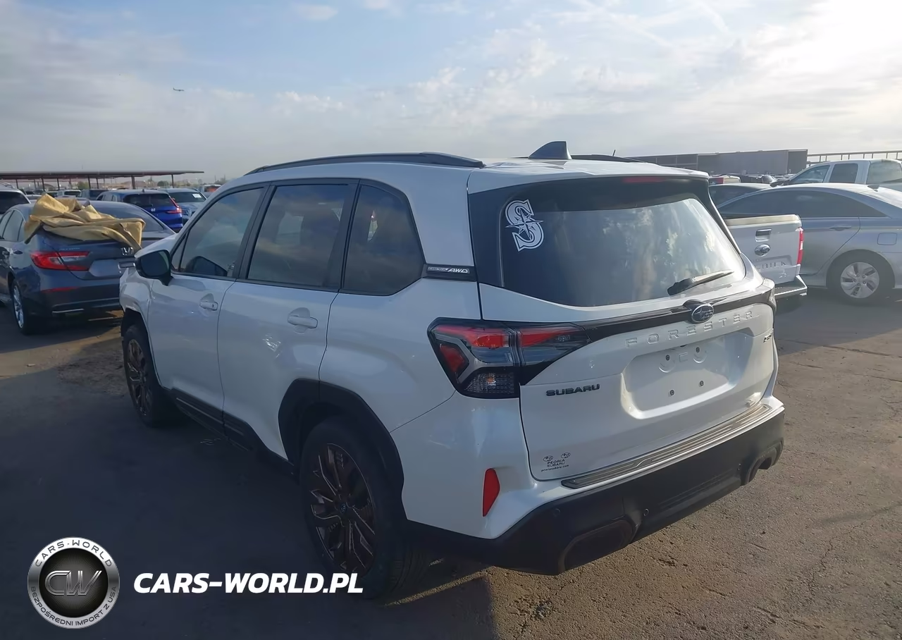 2025 Subaru Forester Sport VIN:JF2SLDHC3SH492597 - 3