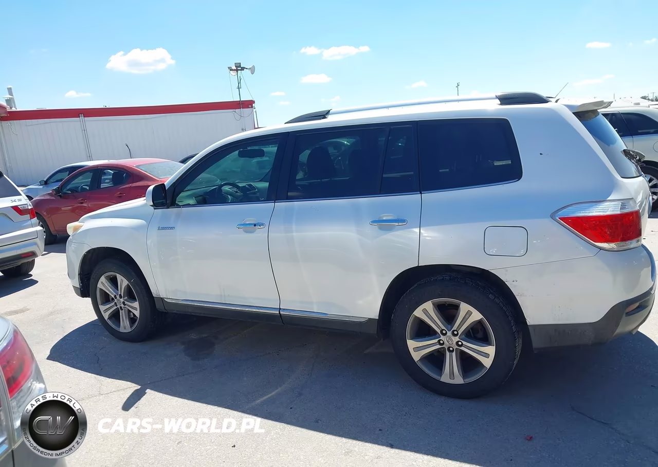 2011 Toyota Highlander Limited V6 VIN:5TDYK3EH4BS039185 - 14