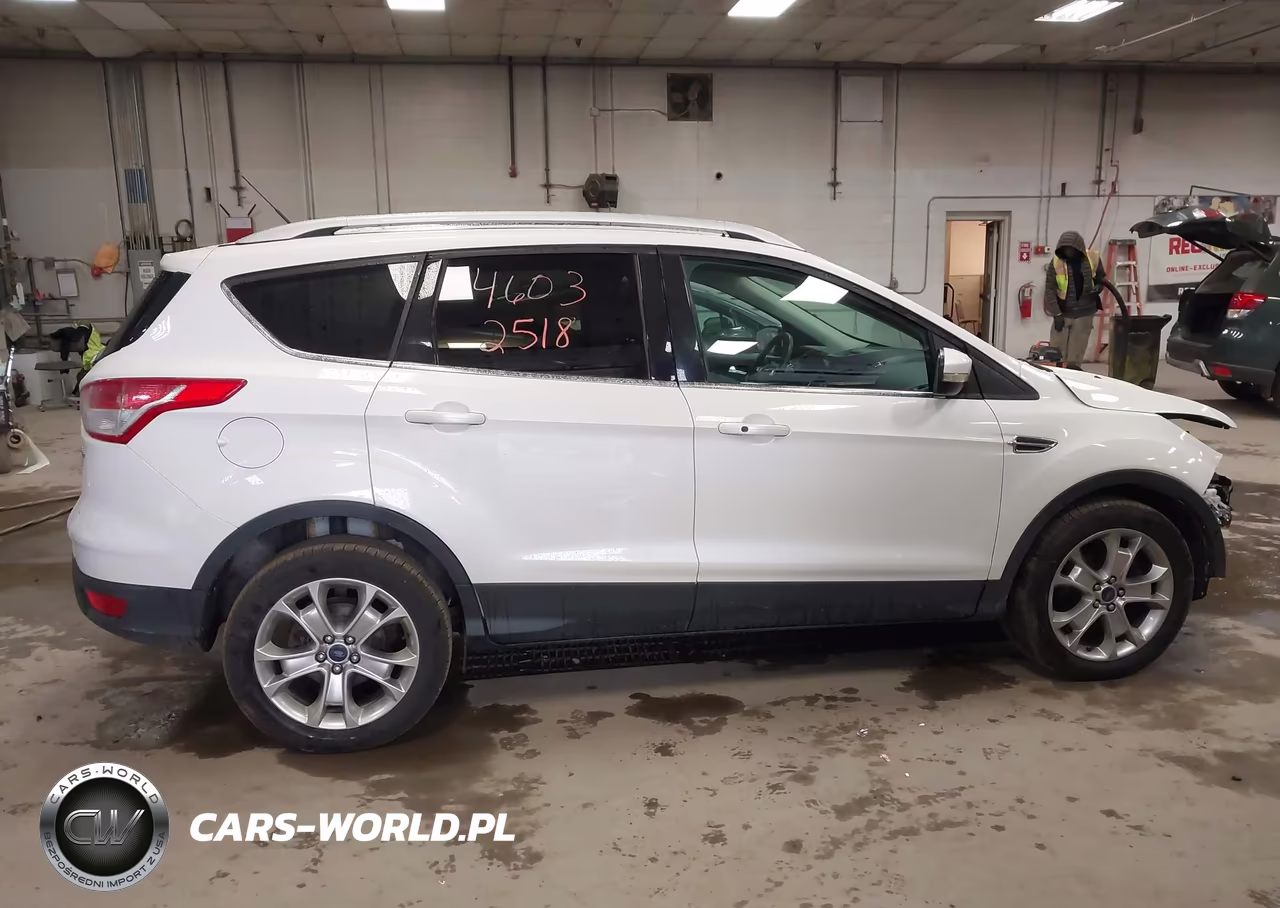 2014 Ford Escape Titanium VIN:1FMCU9JX3EUB20114 - 15
