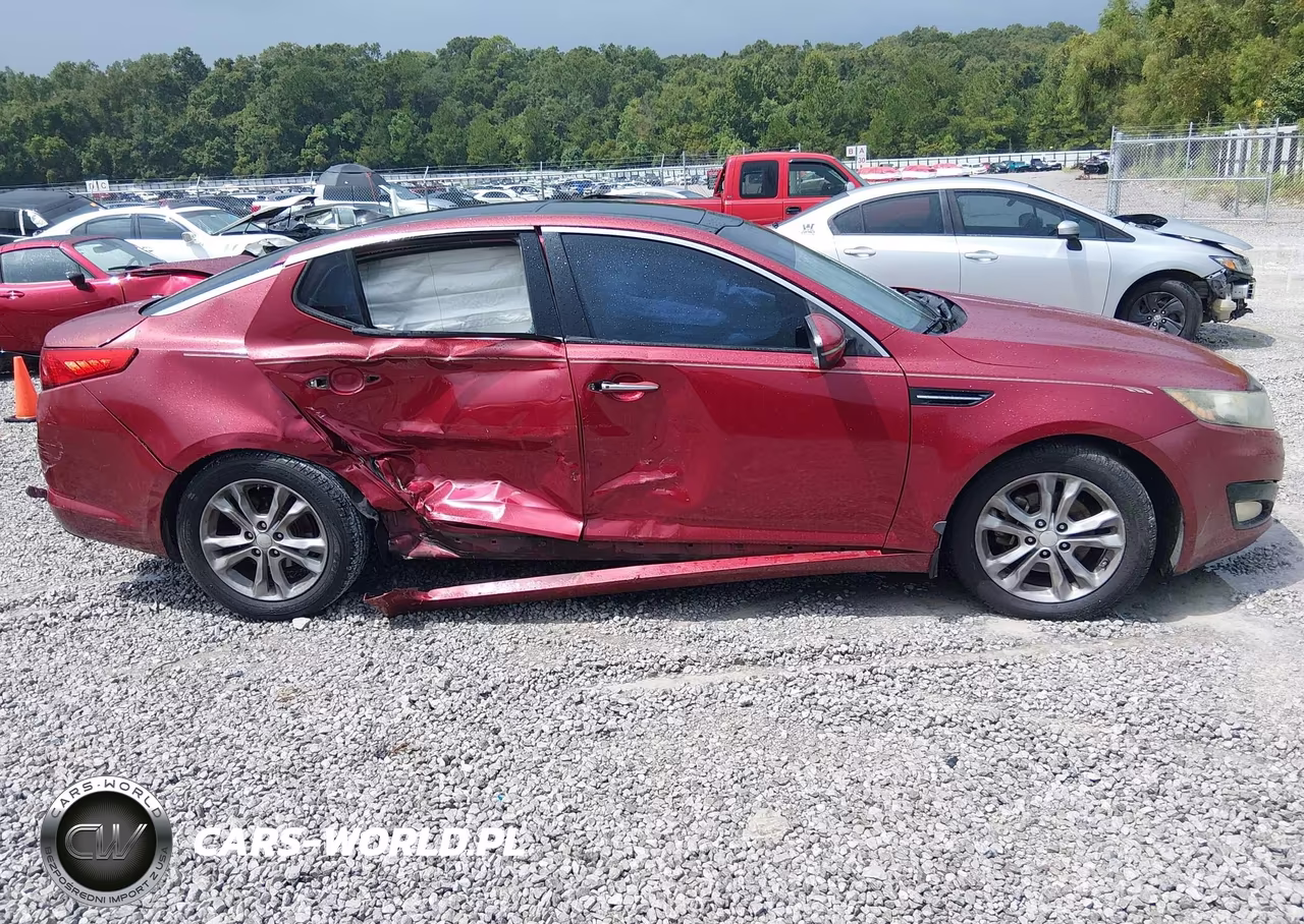 2013 Kia Optima Ex VIN:5XXGN4A70DG199400 - 12