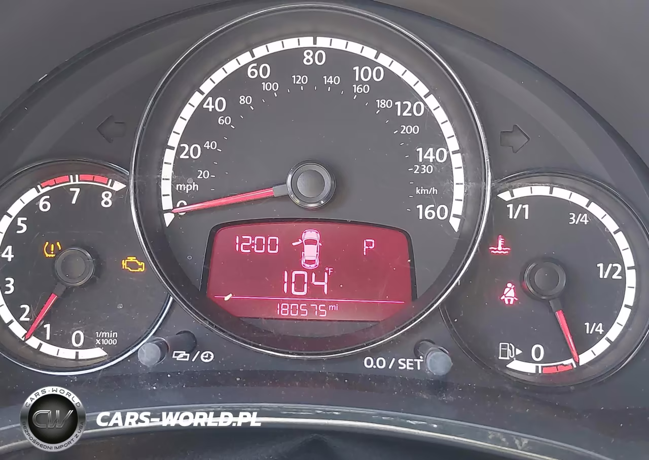 2015 Volkswagen Beetle Coupe 1.8T Fleet Edition VIN:3VWF17AT4FM603321 - 7