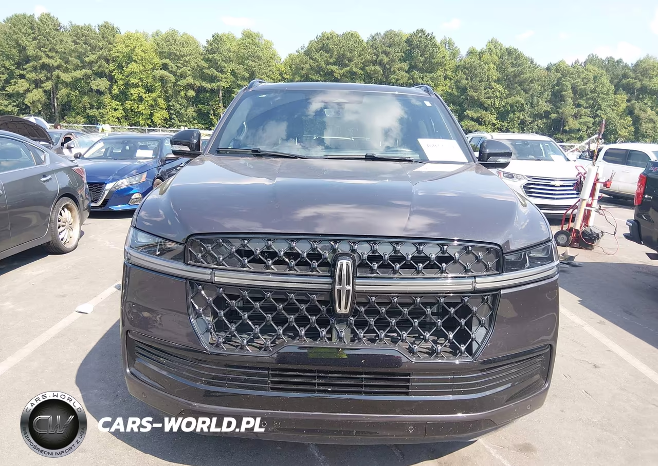 2025 Lincoln Navigator Reserve VIN:5LMJJ2LG5SEL21424 - 12